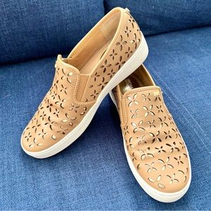 Michael Kors Keaton Slip-On Sneaker - Khaki / Gold Size 7